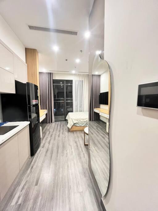 Apartment Ho Dich Vu Ban Cong Tonkin Hanoi